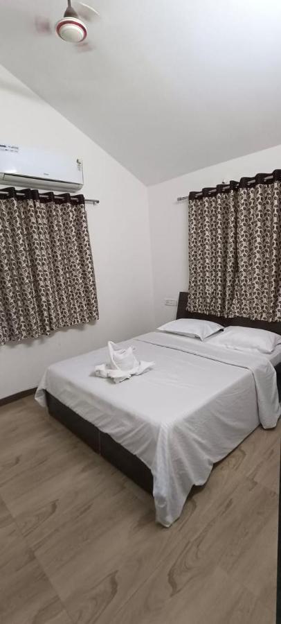 Rain Forest Resort Lonavala Buitenkant foto