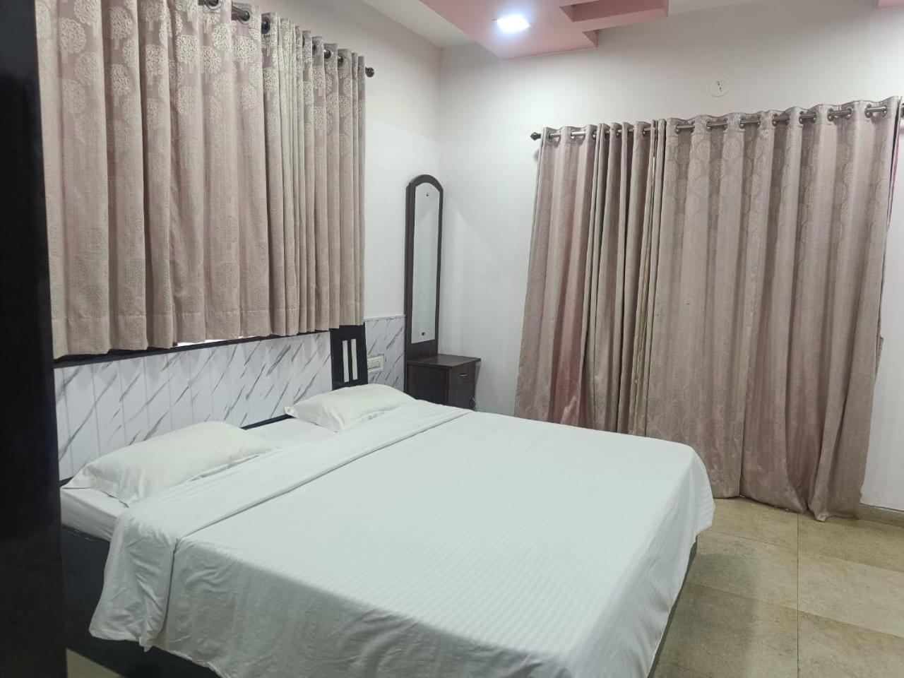 Rain Forest Resort Lonavala Buitenkant foto